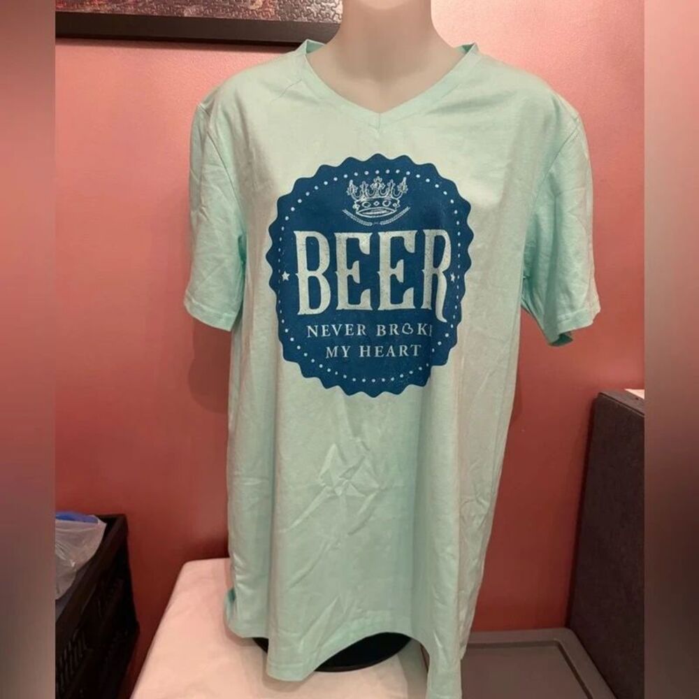 Cheeky’s Boutique Graphic T-shirt Unisex Sz Med